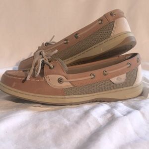 Sperry boat shoes 8